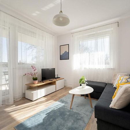 Wyjatkowy Apartament Z Parkingiem By Noclegi Renters Breslavia Exterior foto