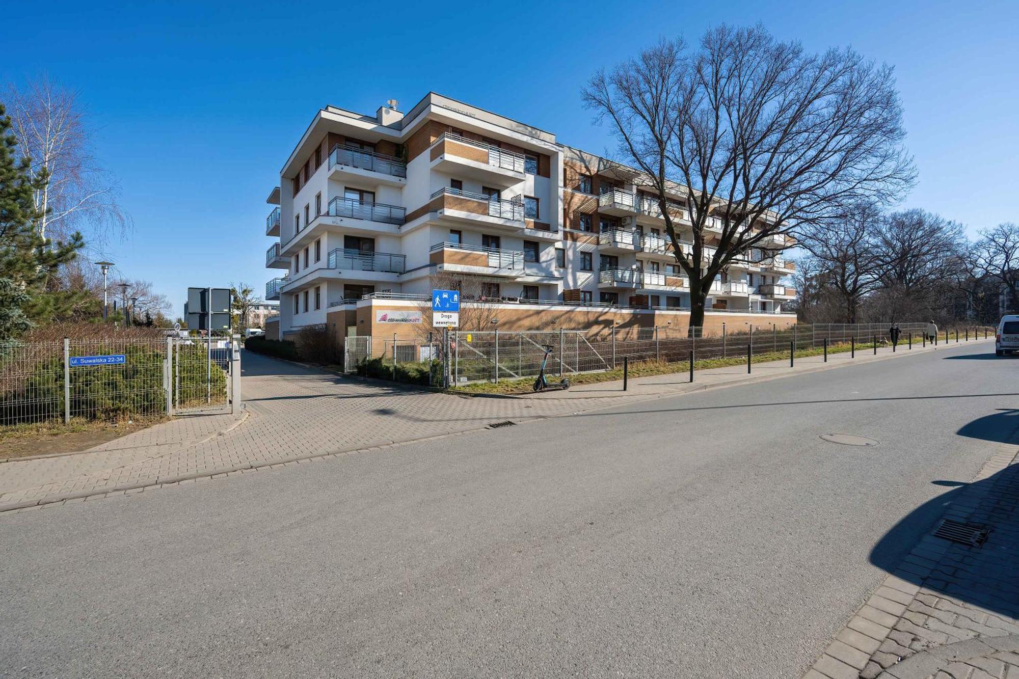Wyjatkowy Apartament Z Parkingiem By Noclegi Renters Breslavia Exterior foto